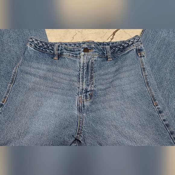 Habitual Jeans 4/27 With Braided Details On Waist -Wide Leg Ankle . - Picture 5 of 9